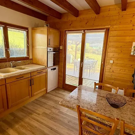 Chalet Des Reves Vosgiens Premium Avec Jacuzzi, Brasero, Borne D'arcade 3000 Jeux Et Pistes De A 10 Minutes Le Syndicat